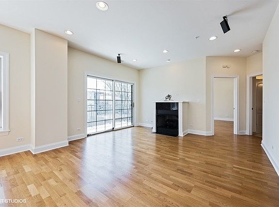 2nd image of 4953 Oakton St Unit 210
