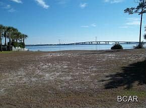 2nd image of 6411 Dolphin Shores Dr