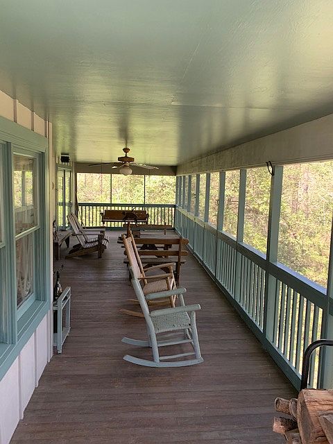 Can't get enough of this porch!