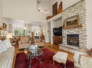 1302 Highland View Loop, Redmond, OR 97756