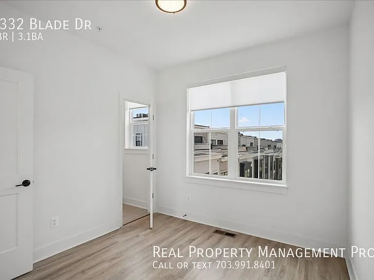 7332 Blade Dr — Photo 22