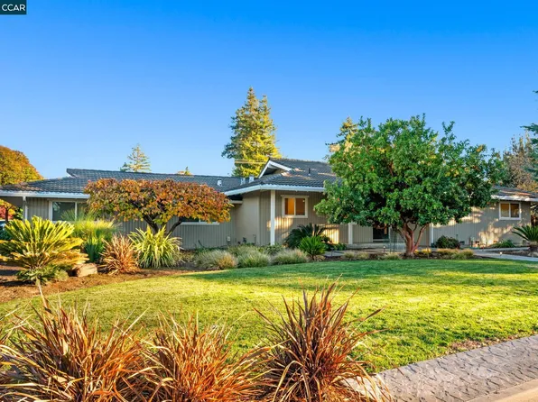 1190 Ridgewood Dr, Concord, CA 94518