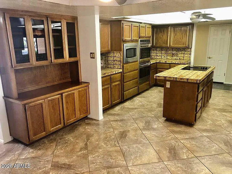 4800 E Mountain View Rd — Photo 7