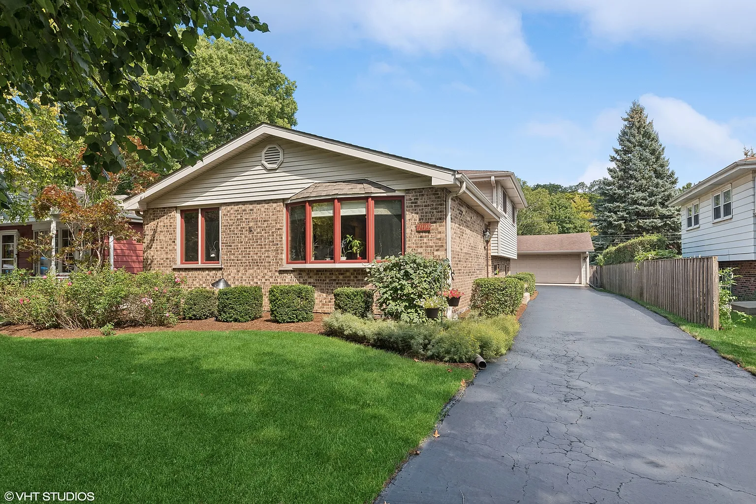 709 S Dryden Pl photo 1