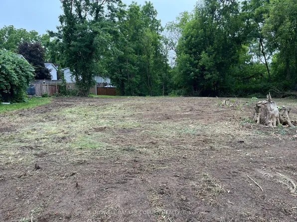 14 Harvey St, North Grenville, ON K0G 1J0