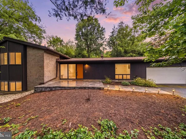 3407 Wessynton Way, Alexandria, VA 22309