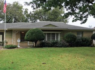 6829 Briley Dr, North Richland Hills, TX 76180