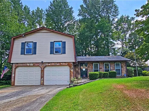6928 Lakeview Ln, Doraville, GA 30360