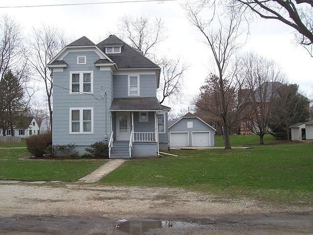 1st image of 158 W Lincoln St