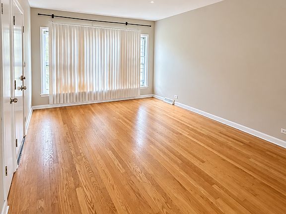 3rd image of 7922 S Wood St #2
