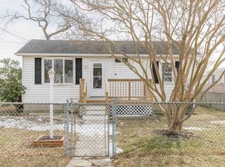 8 Vacation Rd, Villas, NJ 08251