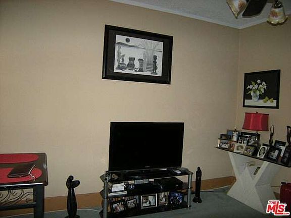 5th image of 4125 S Figueroa St APT 118