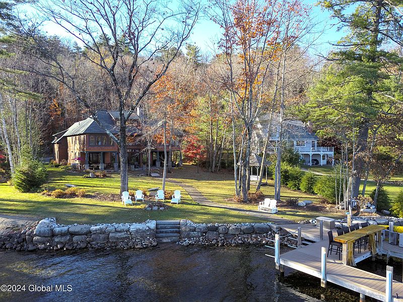 4th image of 55 Indian Brook Drive