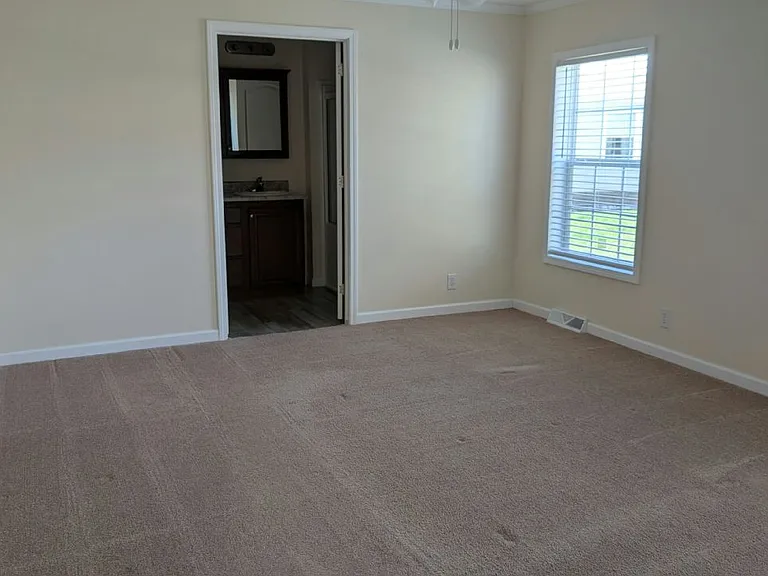 52553 Elmcrest Ct #143 — Photo 6
