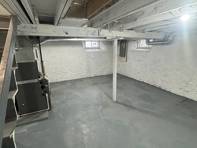 107 Lakeview Dr — Photo 27
