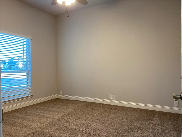 616 New Marion Rd — Photo 15