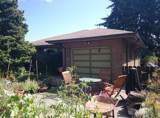 5242 41st Ave SW, Seattle, WA 98136