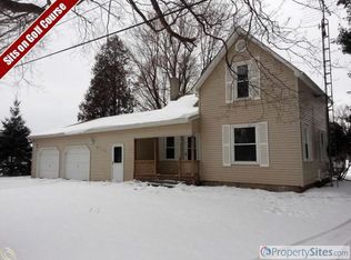 5133 Lum Rd, Attica, MI 48412