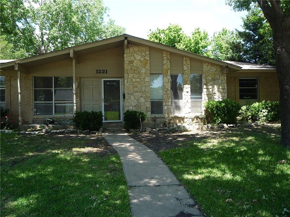 1st image of 1221 Northridge Dr