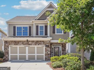 6617 Trailblazer Rd, Flowery Branch, GA 30542