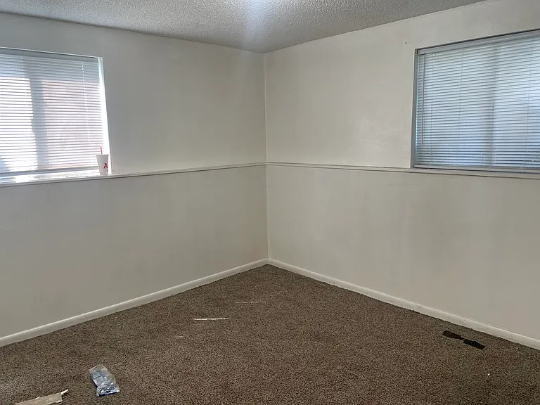 118 N Orchard Dr #1 — Photo 8