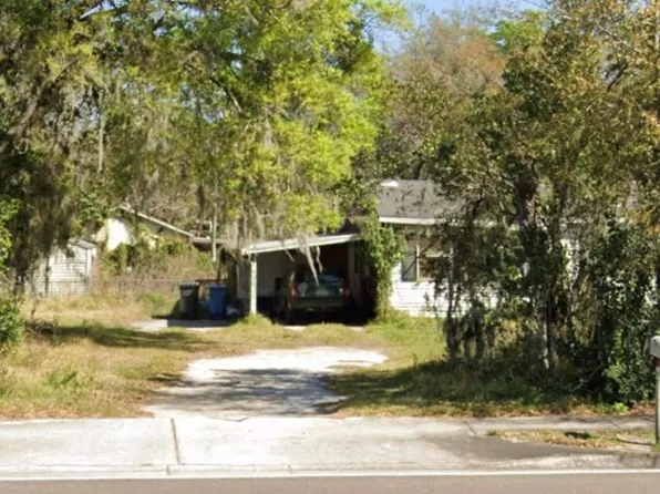 2208 S Parsons Ave, Seffner, FL 33584