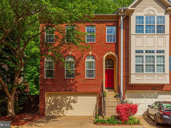 2031 Ashleigh Woods Ct, Rockville, MD 20851