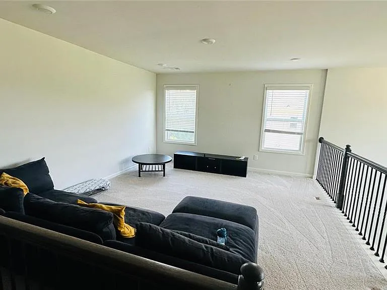 5595 Loring St — Photo 15