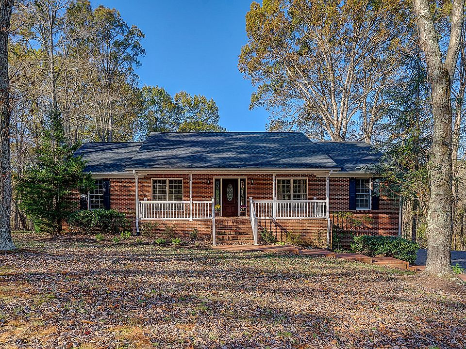 1st image of 103 Sedgefield Ln
