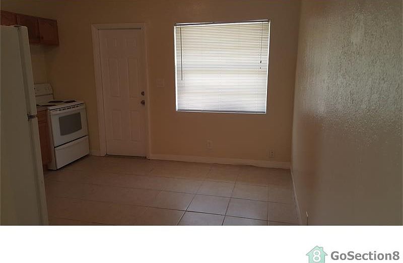 1st image of 1001 NW 6th Ave #9