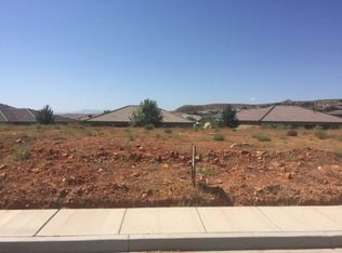 1189 W Gecko Dr, Washington, UT 84780