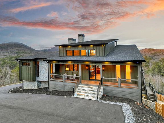 3rd image of 156 Coles Crossing Rd