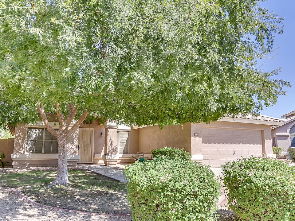 1st image of 1072 W Oriole Way