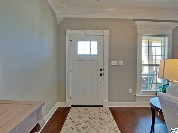 3rd image of 9 Notting Hill Pl SE