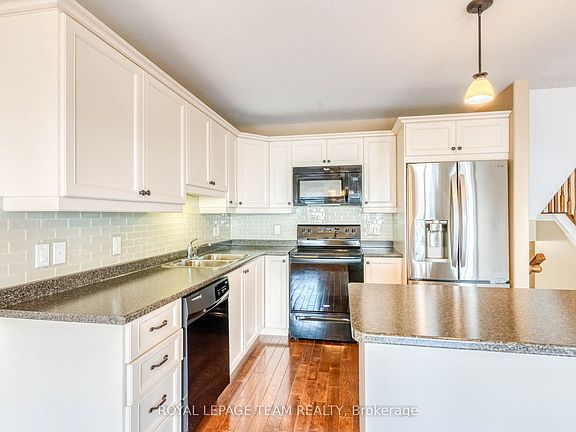 5th image of 396 Ann St
