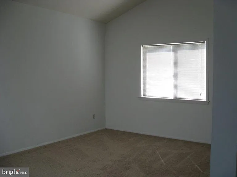 134 Harvest Rd — Photo 7