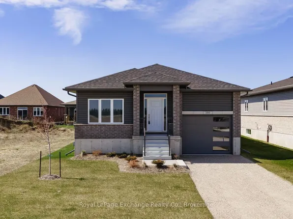 380 Hawthorne St, Saugeen Shores, ON N0H 2C3