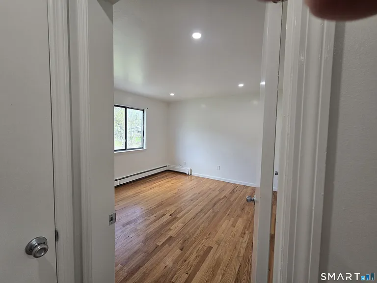 17 Loughran Ave — Photo 7