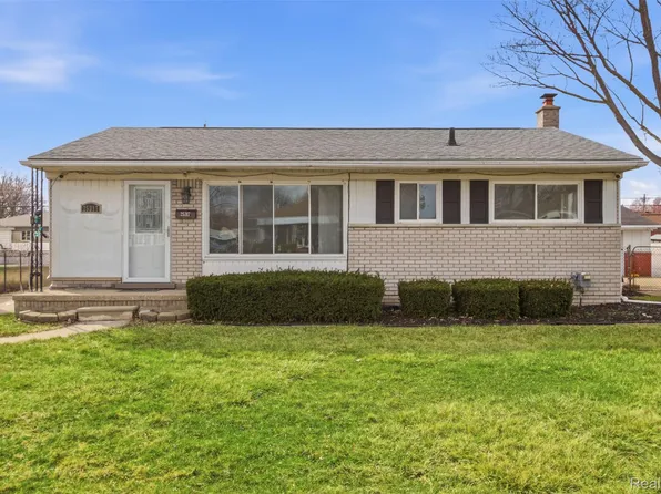25317 Wagner Ave, Warren, MI 48089