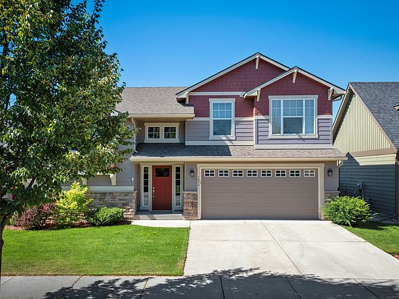 2nd image of 1654 W Yaquina Dr