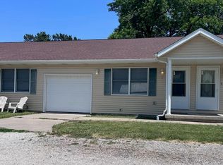 307 Washington St, Pawnee, IL 62558