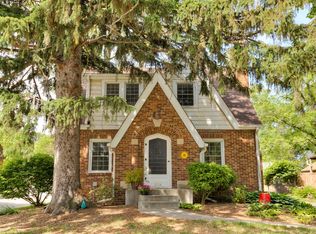 2118 34th St, Des Moines, IA 50310