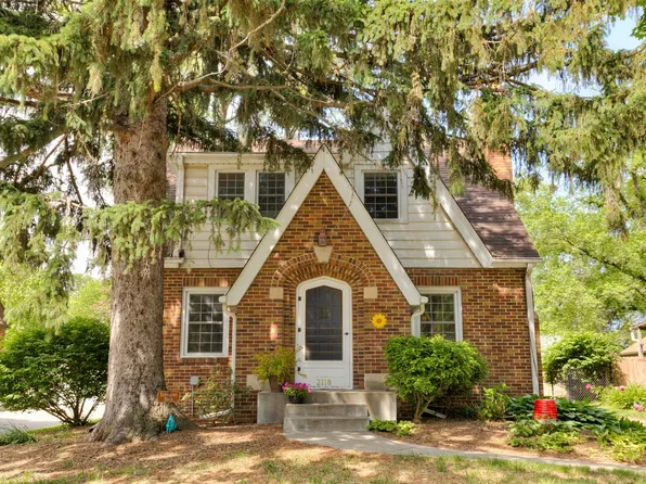 2118 34th St, Des Moines, IA 50310