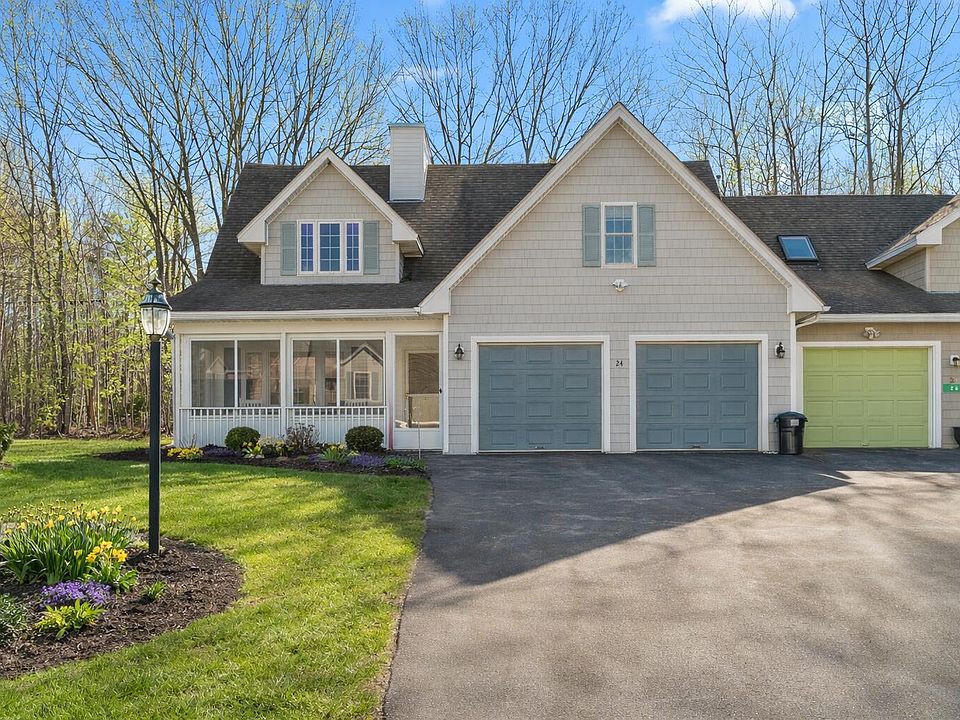 1st image of 24 Spring Pond Circle