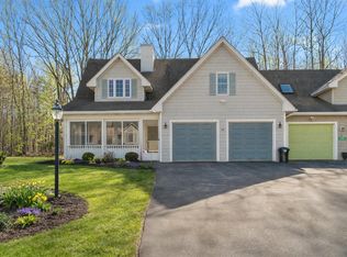24 Spring Pond Circle, York, ME 03909