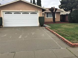 924 Lambaren Ave, Livermore, CA