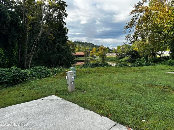 65 Old Tomotla Road, Marble, NC 28905