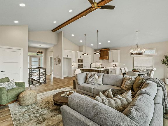 5th image of 3935 S Glendora Dr