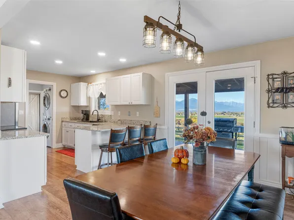 794 Mason Ln, Corvallis, MT 59828