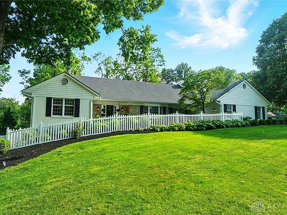 5th image of 302 Southbridge Ln